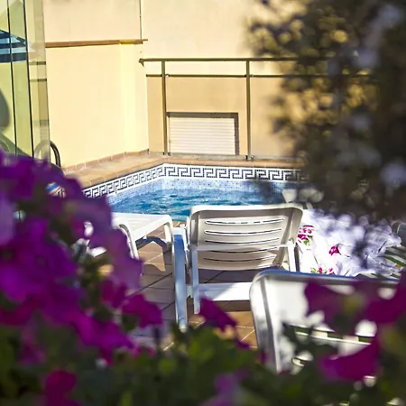 Sunshine Park Hotell 3*